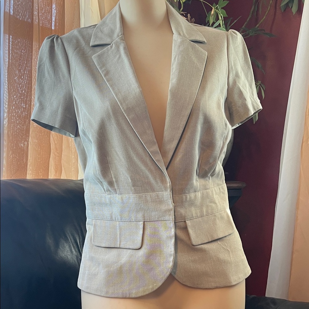Like new Byer California Elegant Gray Blazer